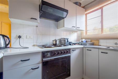 False - Apartment For Sale in Little Falls, Roodepoort, Gauteng - M120024