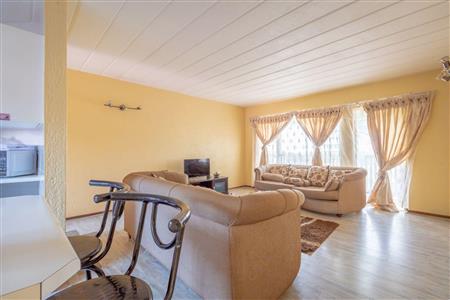 False - Apartment For Sale in Little Falls, Roodepoort, Gauteng - M120024