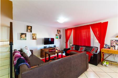 False - Townhouse for sale in Island View, Mossel Bay - M120054