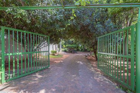 False - Farm For Sale in Wigwam, Rustenburg, North West - M120075