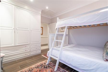 False - Apartment For Sale in Hyde Park, Sandton, Gauteng - M120140