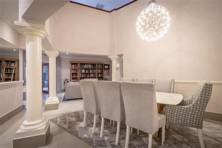 False - Apartment For Sale in Hyde Park, Sandton, Gauteng - M120140