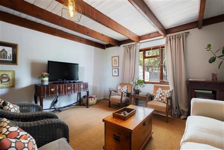 False - Farm For Sale in Klein Drakenstein, Paarl, Western Cape - M120164
