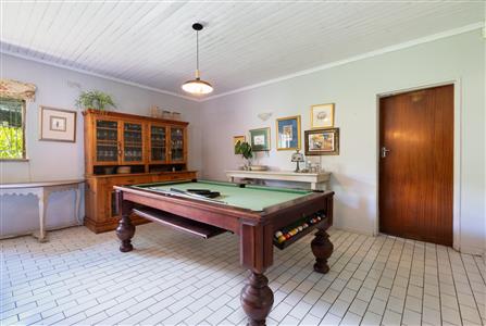 False - Farm For Sale in Klein Drakenstein, Paarl, Western Cape - M120164
