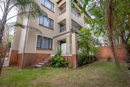 False - Apartment For Sale in Sunninghill, Sandton, Gauteng - M120186