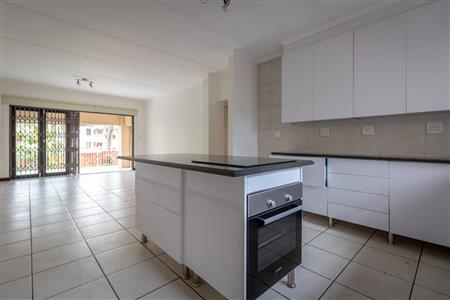 False - Apartment For Sale in Sunninghill, Sandton, Gauteng - M120189