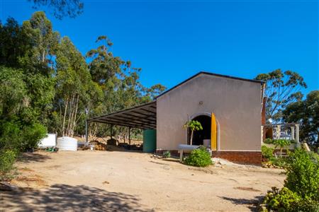 False - Farm For Sale in Paarl Rural, Paarl, Western Cape - M120290