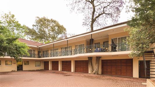 False - House For Sale in Parktown North, Johannesburg, Gauteng - M120311
