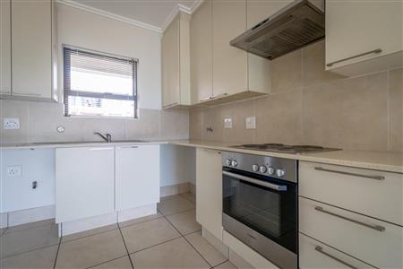 False - Apartment For Sale in Barbeque Downs, Midrand, Gauteng - M120336