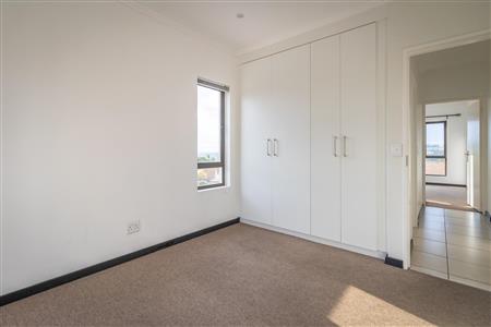 False - Apartment For Sale in Barbeque Downs, Midrand, Gauteng - M120336