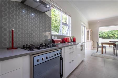 False - House For Sale in Bryanston, Sandton, Gauteng - M120360