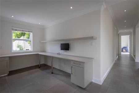 False - House For Sale in Bryanston, Sandton, Gauteng - M120360