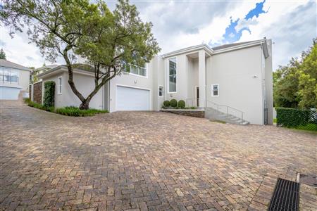 False - House For Sale in Bryanston, Sandton, Gauteng - M120360