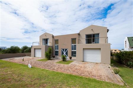 False - House For Sale in Bettys Bay, Western Cape - M120373
