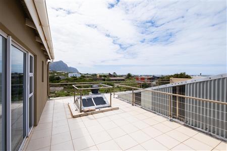 False - House For Sale in Bettys Bay, Western Cape - M120373