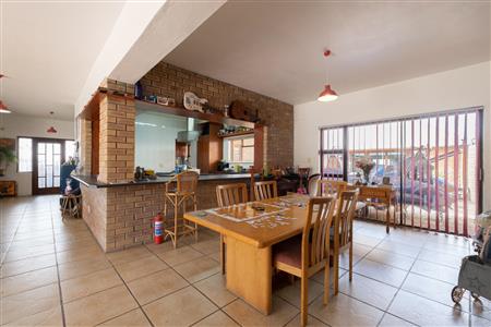 False - House For Sale in Bettys Bay, Western Cape - M120380