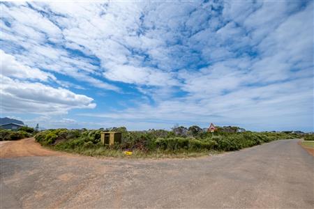 False - House For Sale in Bettys Bay, Western Cape - M120380