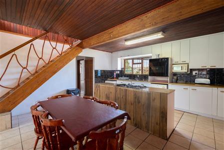 False - House For Sale in Bettys Bay, Western Cape - M120380