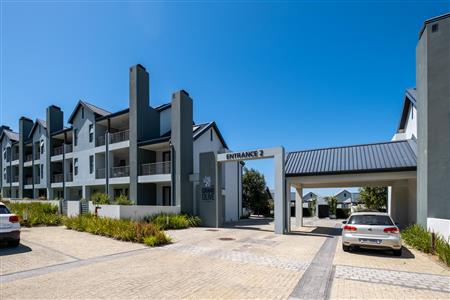 False - Apartment For Sale in Sitari Country Estate, Somerset West, Western Cape - M120433