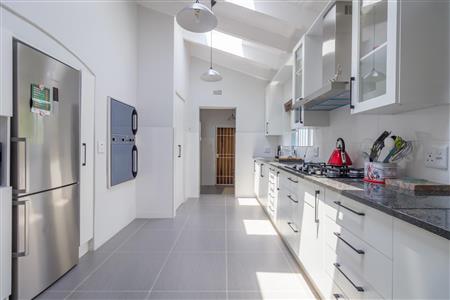 False - House Unavailable in Sunninghill, Sandton, Gauteng - M120438