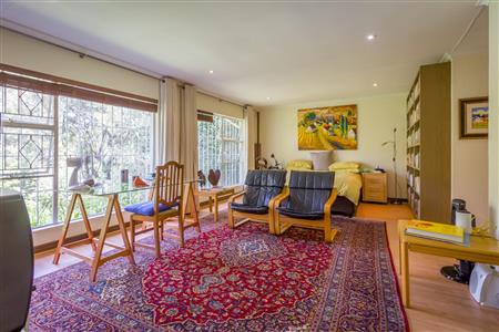 False - House Unavailable in Sunninghill, Sandton, Gauteng - M120438