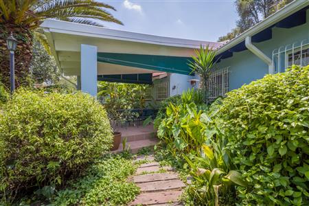 False - House Unavailable in Sunninghill, Sandton, Gauteng - M120438