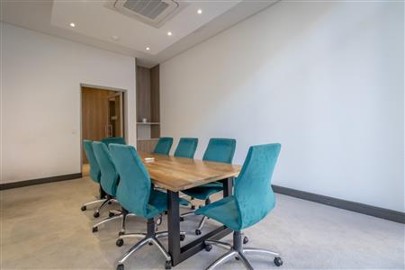 False - Apartment For Sale in Rosebank, Johannesburg, Gauteng - M120490