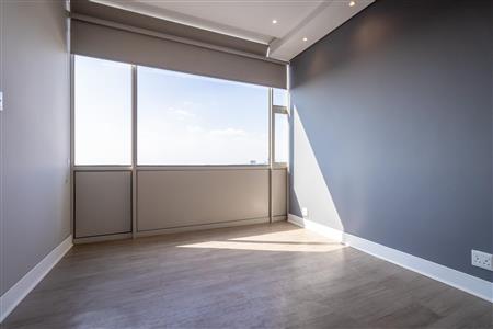 False - Apartment For Sale in Rosebank, Johannesburg, Gauteng - M120490