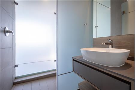 False - Apartment For Sale in Rosebank, Johannesburg, Gauteng - M120490