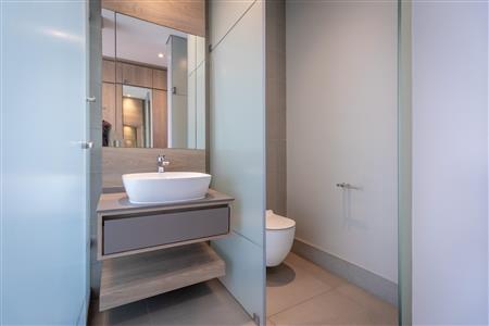 False - Apartment For Sale in Rosebank, Johannesburg, Gauteng - M120490