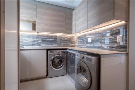 False - Apartment For Sale in Rosebank, Johannesburg, Gauteng - M120490