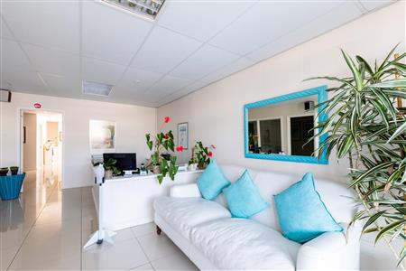 False - Office Unavailable in Plettenberg Bay Central, Plettenberg Bay, Western Cape - M120469