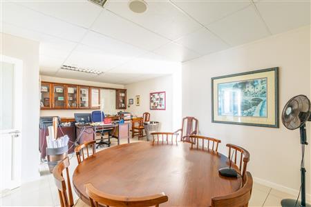 False - Office Unavailable in Plettenberg Bay Central, Plettenberg Bay, Western Cape - M120469