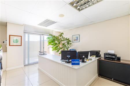 False - Office Unavailable in Plettenberg Bay Central, Plettenberg Bay, Western Cape - M120469