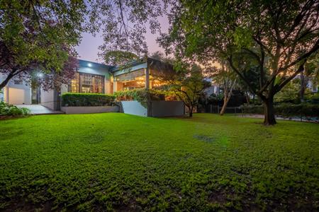 False - House For Sale in Parktown North, Johannesburg, Gauteng - M120538