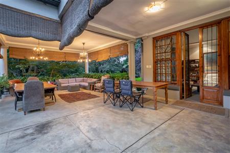 False - House For Sale in Parktown North, Johannesburg, Gauteng - M120538