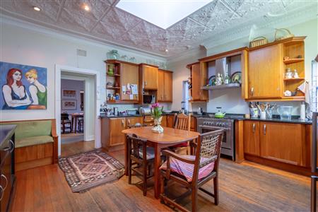 False - House For Sale in Parktown North, Johannesburg, Gauteng - M120538