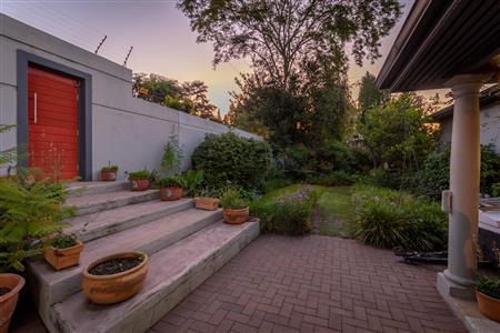 False - House For Sale in Parktown North, Johannesburg, Gauteng - M120538