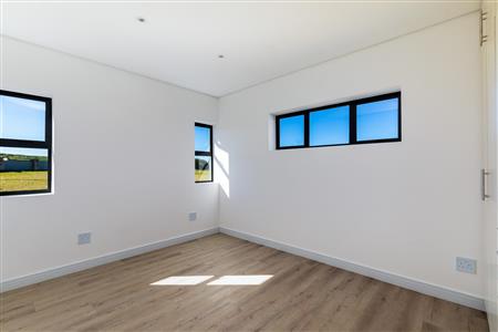 False - House For Sale in Le Grand Estate, George, Western Cape - M120541