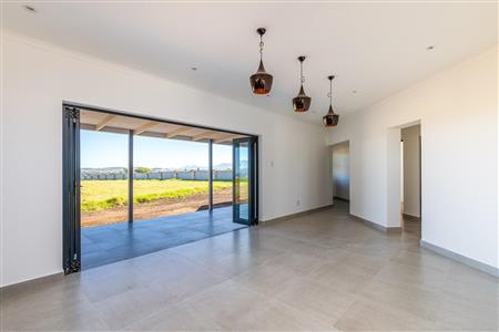 False - House For Sale in Le Grand Estate, George, Western Cape - M120541