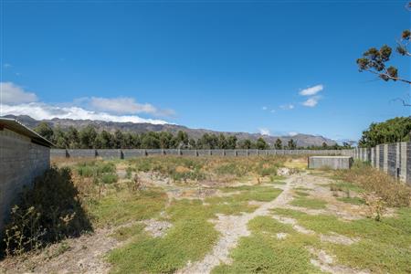 False - Commercial Property For Sale in Strand Central, Strand, Western Cape - M120569