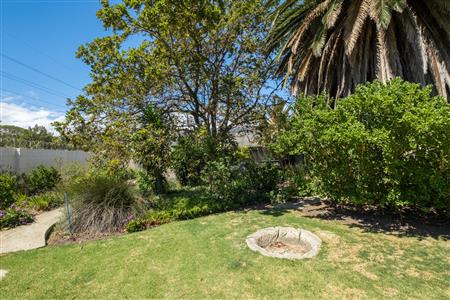 False - Commercial Property For Sale in Strand Central, Strand, Western Cape - M120569