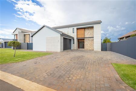 House sold in Midstream Estate, Centurion - M120627