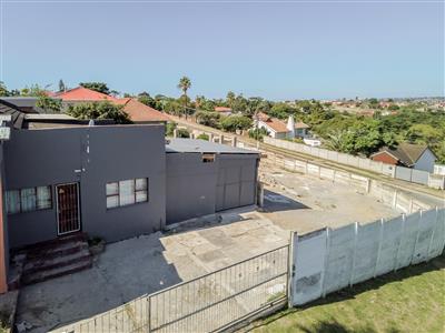 False - House For Sale in Amalinda, East London, Eastern Cape - M120625