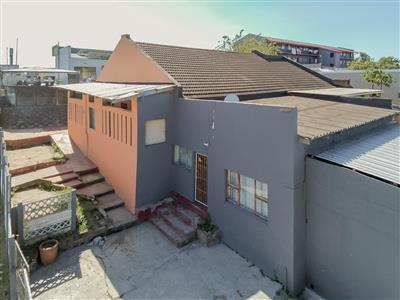 False - House For Sale in Amalinda, East London, Eastern Cape - M120625