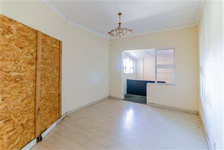 False - House For Sale in Amalinda, East London, Eastern Cape - M120625