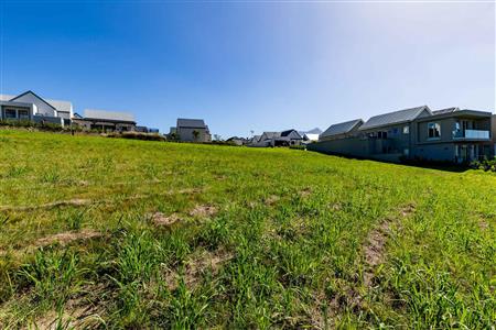 False - Vacant Land For Sale in Kingswood Golf Estate, George, Western Cape - M120643