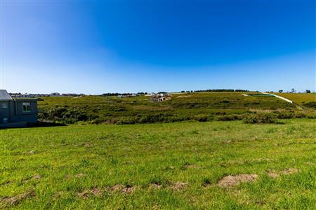 False - Vacant Land For Sale in Kingswood Golf Estate, George, Western Cape - M120643