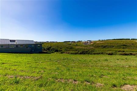 False - Vacant Land For Sale in Kingswood Golf Estate, George, Western Cape - M120643