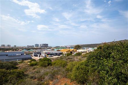 False - Vacant Land For Sale in Diaz Industria, Mossel Bay, Western Cape - M120684